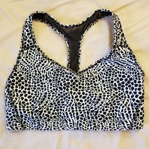 VS sports bra